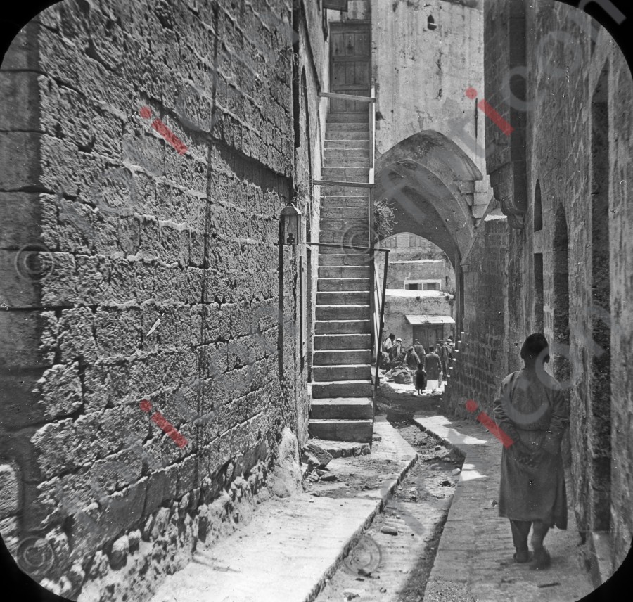 Gasse in Nazareth | Alley in Nazareth - Foto foticon-simon-129-010-sw.jpg | foticon.de - Bilddatenbank für Motive aus Geschichte und Kultur